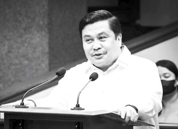 Jinggoy pushes for institutionalization of ‘Bantay Dagat’ volunteers: 